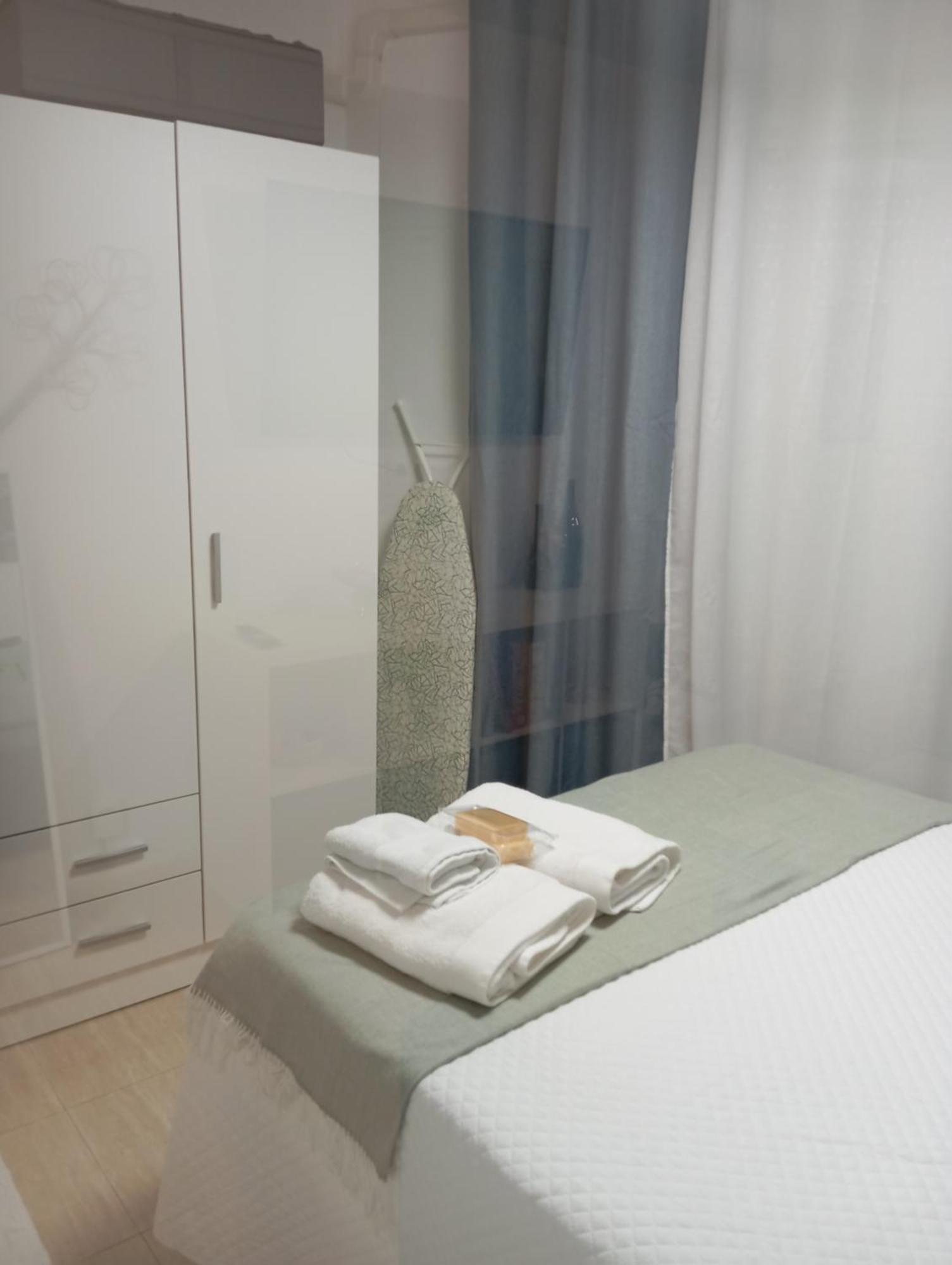 Apartamento Leyaros 로쿠타스드마르 외부 사진